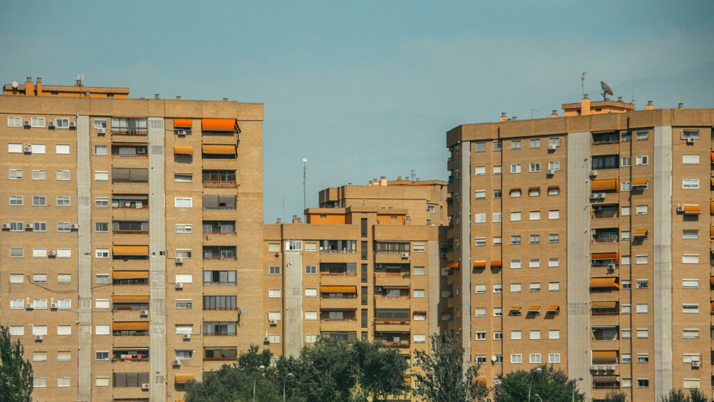 Deducir reinversión en vivienda en la declaración | Gestoría en Mataró