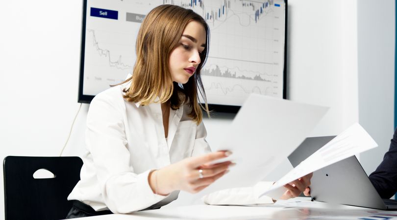 VeriFactu 2027 para empresas y autónomos | Gestoría en Mataró